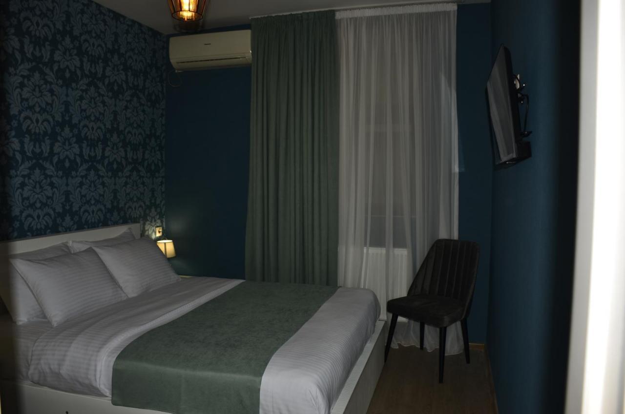Vere Corner Hotel Tbilisi Esterno foto