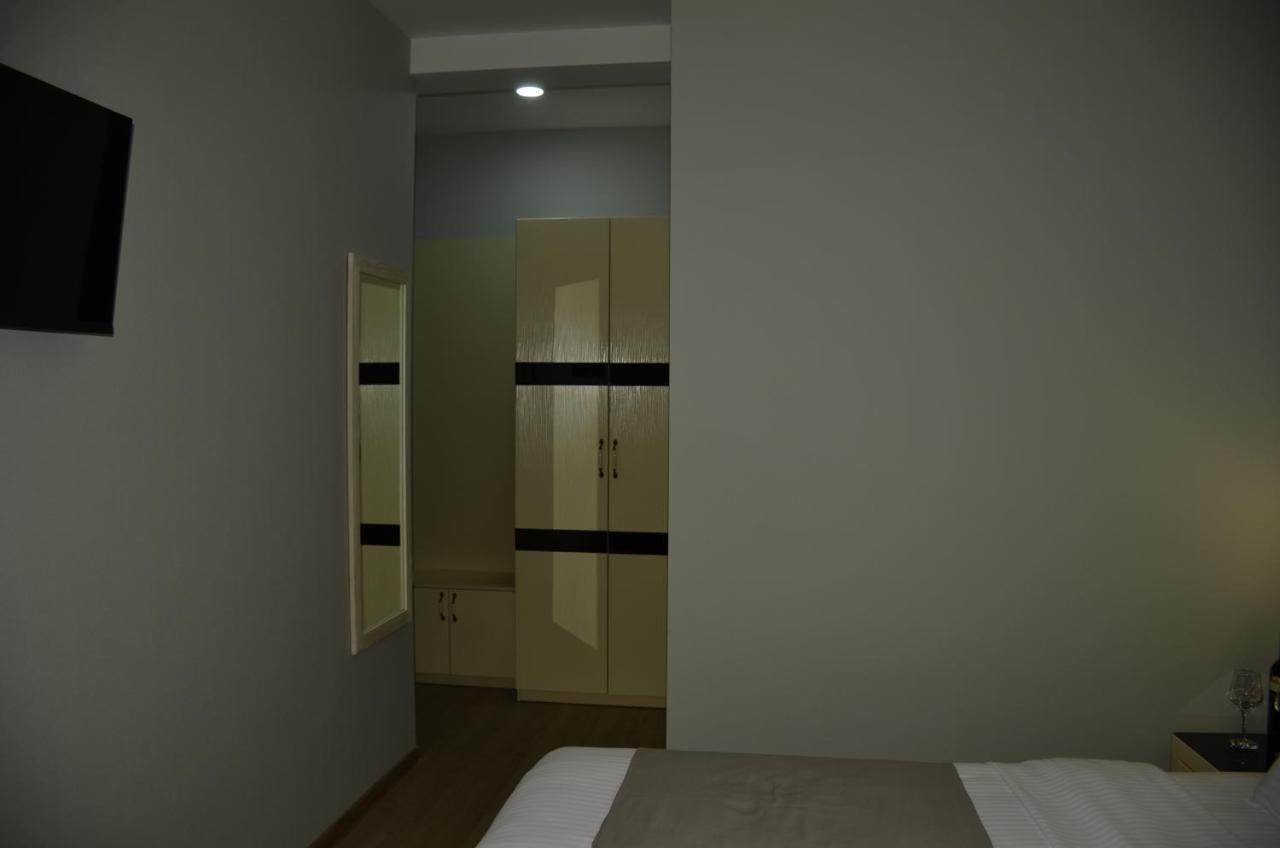 Vere Corner Hotel Tbilisi Esterno foto