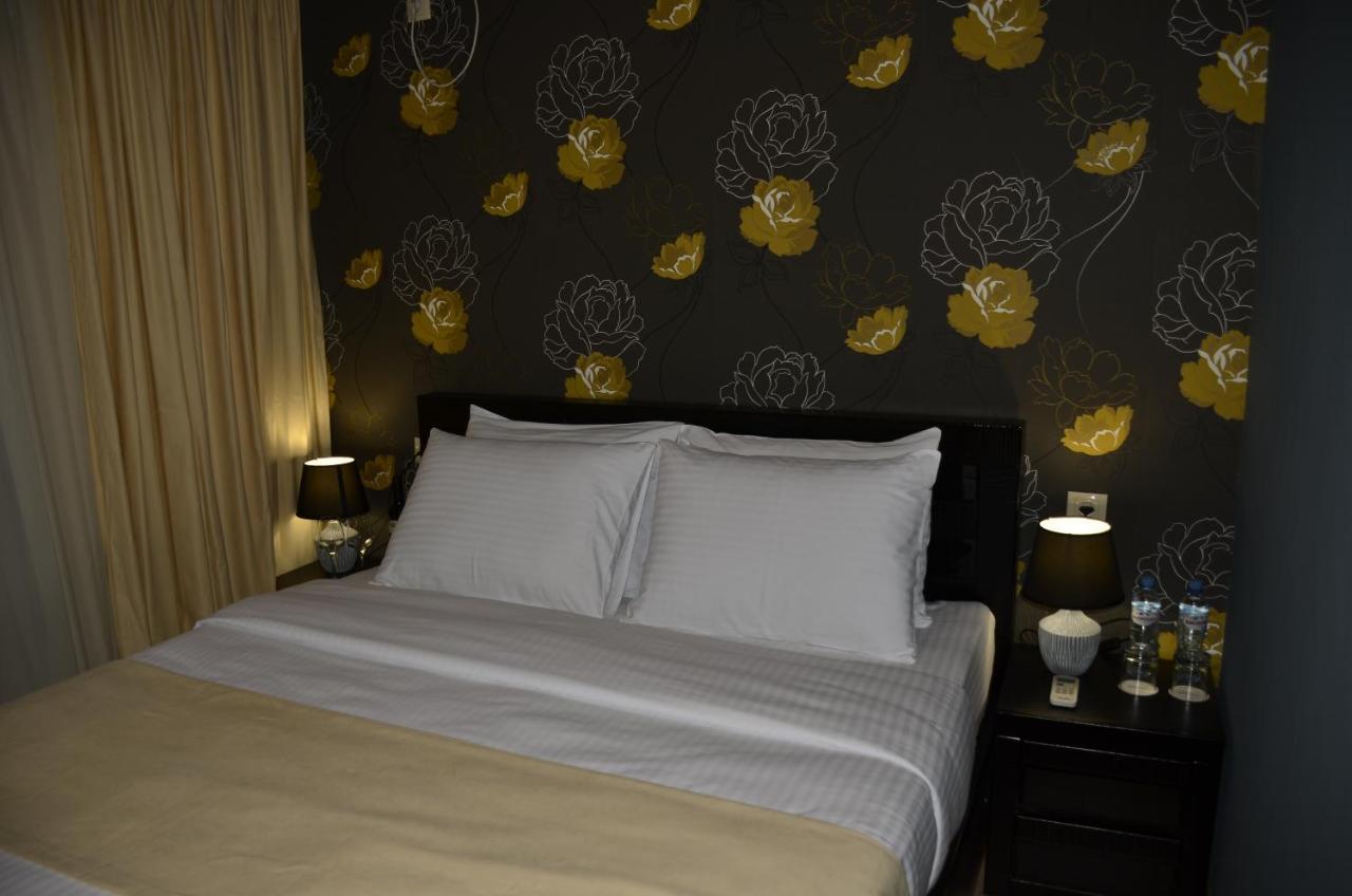 Vere Corner Hotel Tbilisi Esterno foto